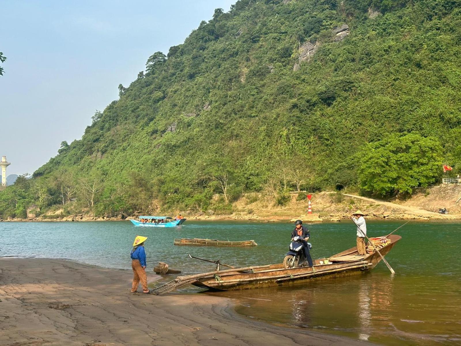 Tutu'S Homestay Phong Nha Zewnętrze zdjęcie